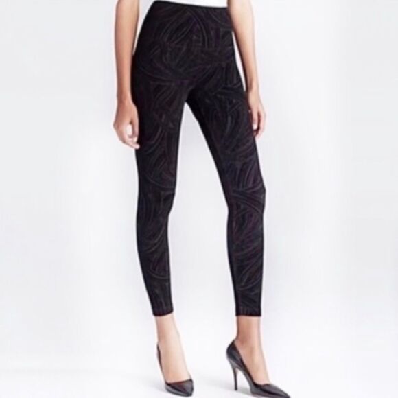 Lysse Crushed Velvet Textured Ponte Leggings Size 1X - Picture 1 of 7